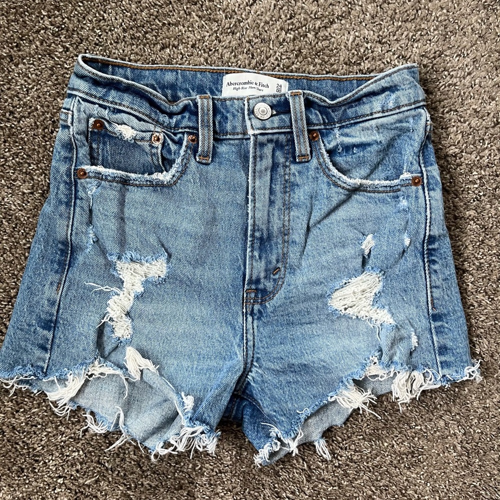 Abercrombie & Fitch High Rise Mom Shorts